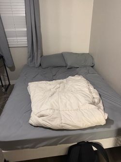 Queen Size Bed and Box Sprint