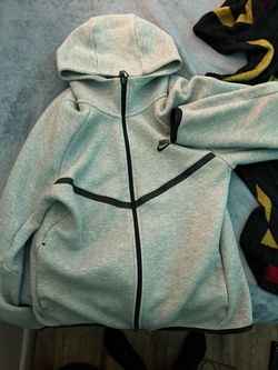 nike tech
