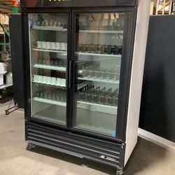 Commercial Refrigerator 