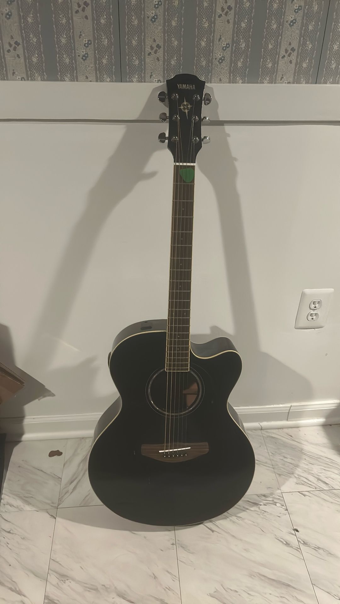 Yamaha CPX600 Acoustic-Electric