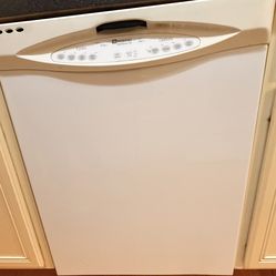 3 item bundle of appliances all in good condition