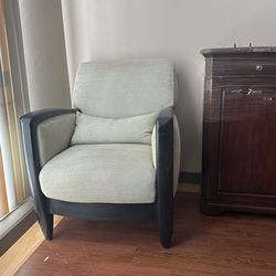 2 Chairs