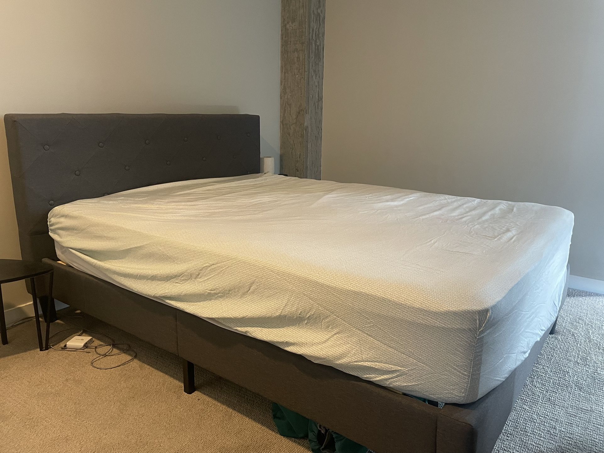 Zinus - Bed Frame