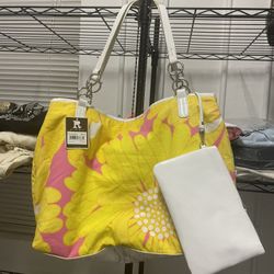 Summer Tote Bag Moving Sale $20