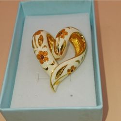 Vintage Nolan Miller Enamel Heart Pendant