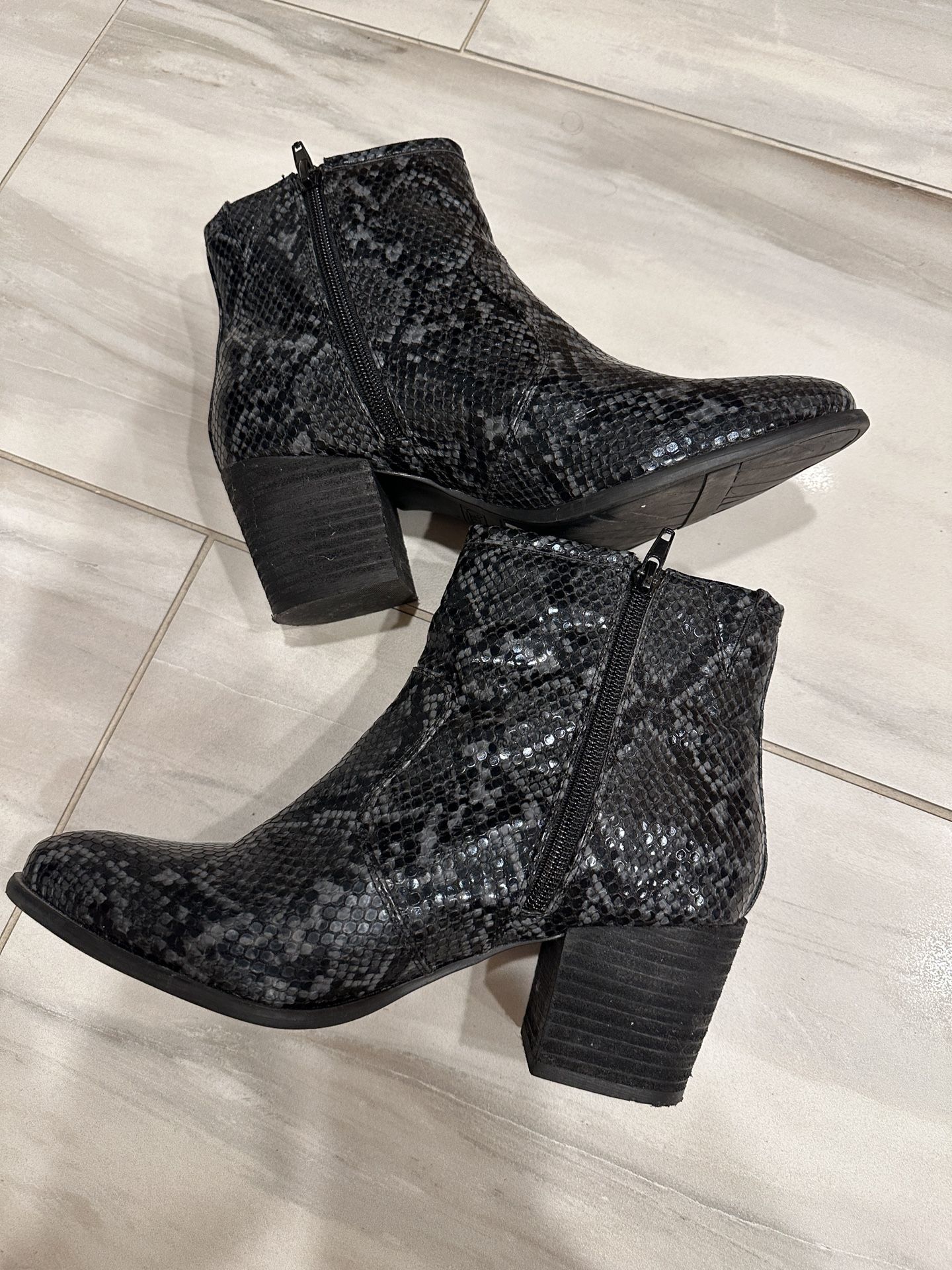 Women Ankle Boots 