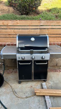 BBQ - Weber Genesis FREE