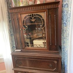 Antique Furniture 