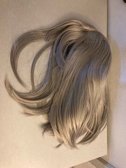 Silver wig peluca plateada