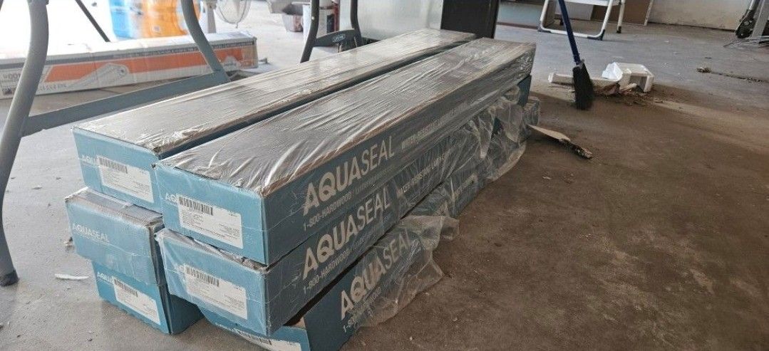 Aquaseal Laminate Flooring- Antique Wood Medley