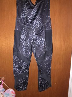 a:glow Active Maternity Leggings - Size Small