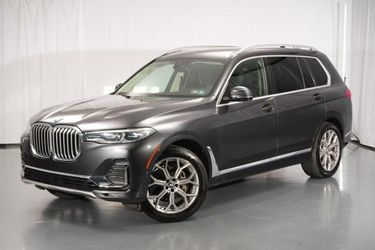 2021 BMW X7