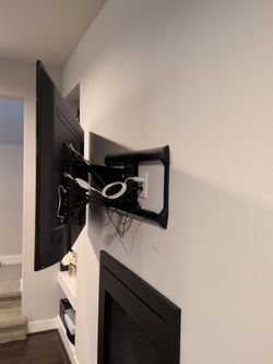 swivel tv mount 55 inch sanus simplicity