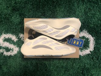 Yeezy 700 azael V3