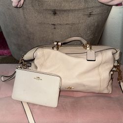 Authentic Coach Purse And Wallet 