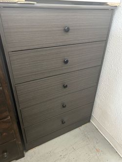 5 Drawers dresser available in different colors