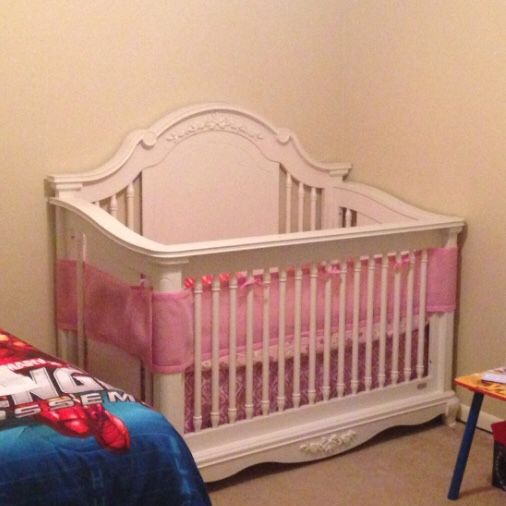 Bassett addison outlet crib