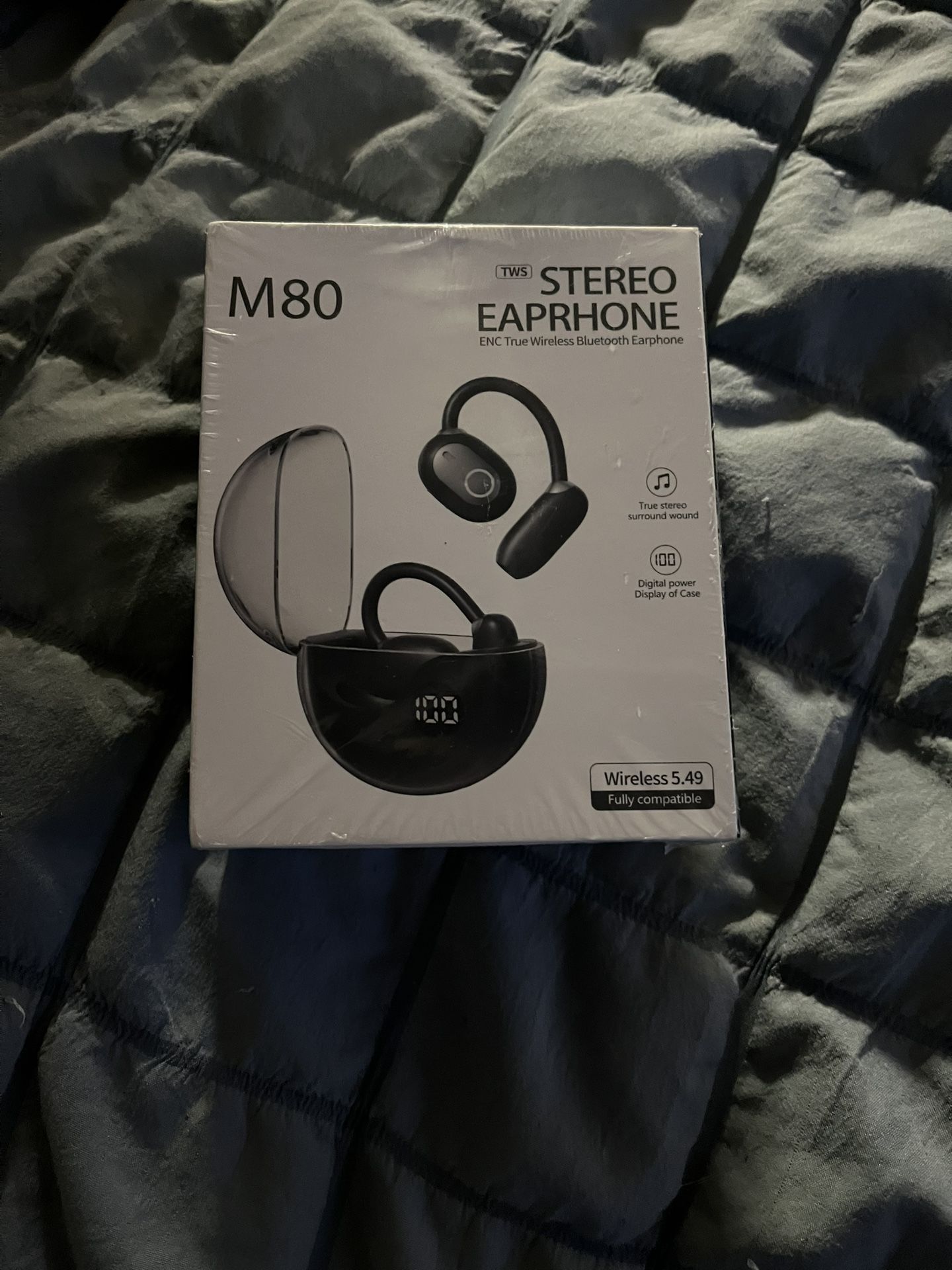 M80 Earphones 