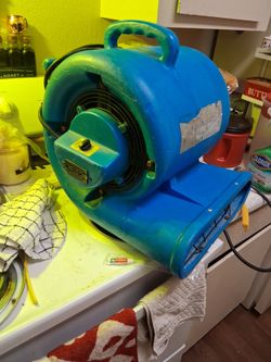 Huge 3 speed blower
