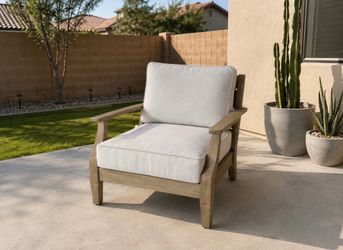 Eucalyptus Wood Outdoor Chair *New Patio Furniture*