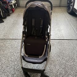 Uppababy Cruz