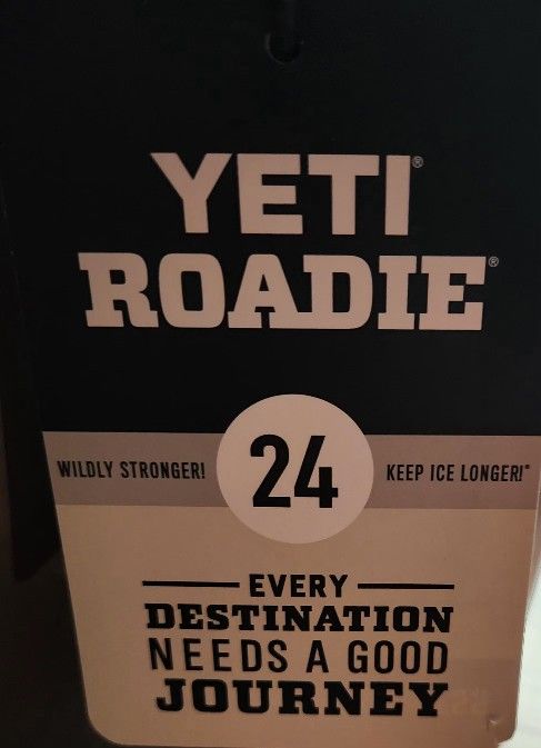 YETI ROADIE COOLER BRAND NEW