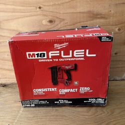 Milwaukee M18 FUEL 18-Volt Lithium-Ion Brushless Cordless Gen II 18-Gauge Brad Nailer (Tool-Only)