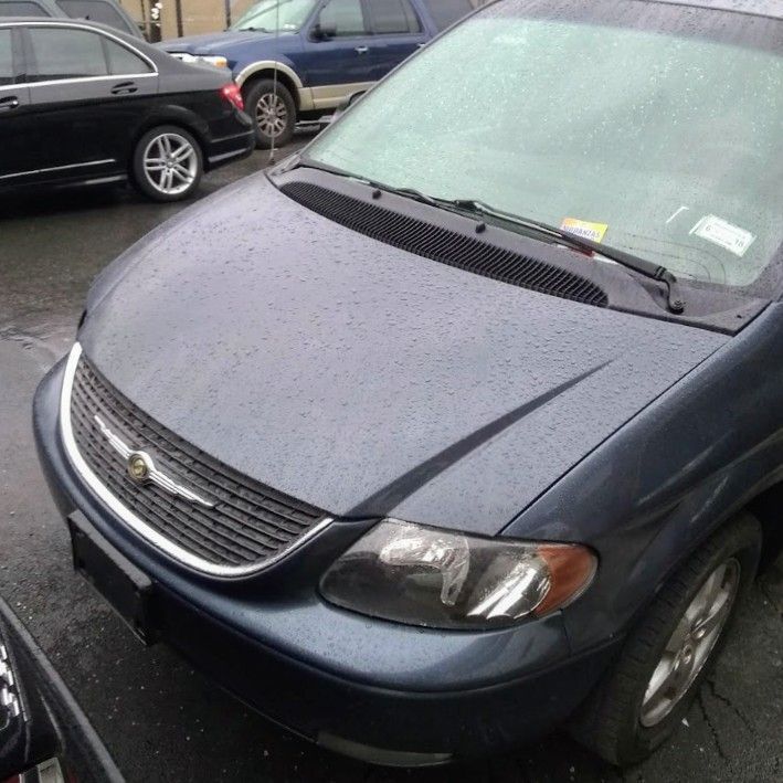 2002 Chrysler Town & Country