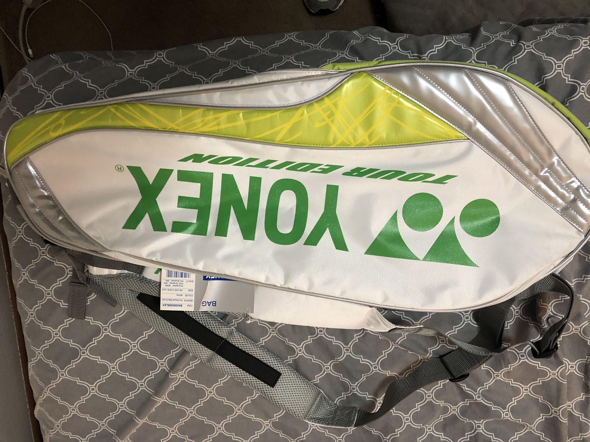 New Yonex 6 racket tennis Bag / Backpacker