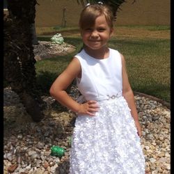 White Dress For Little Girl Doing Communion