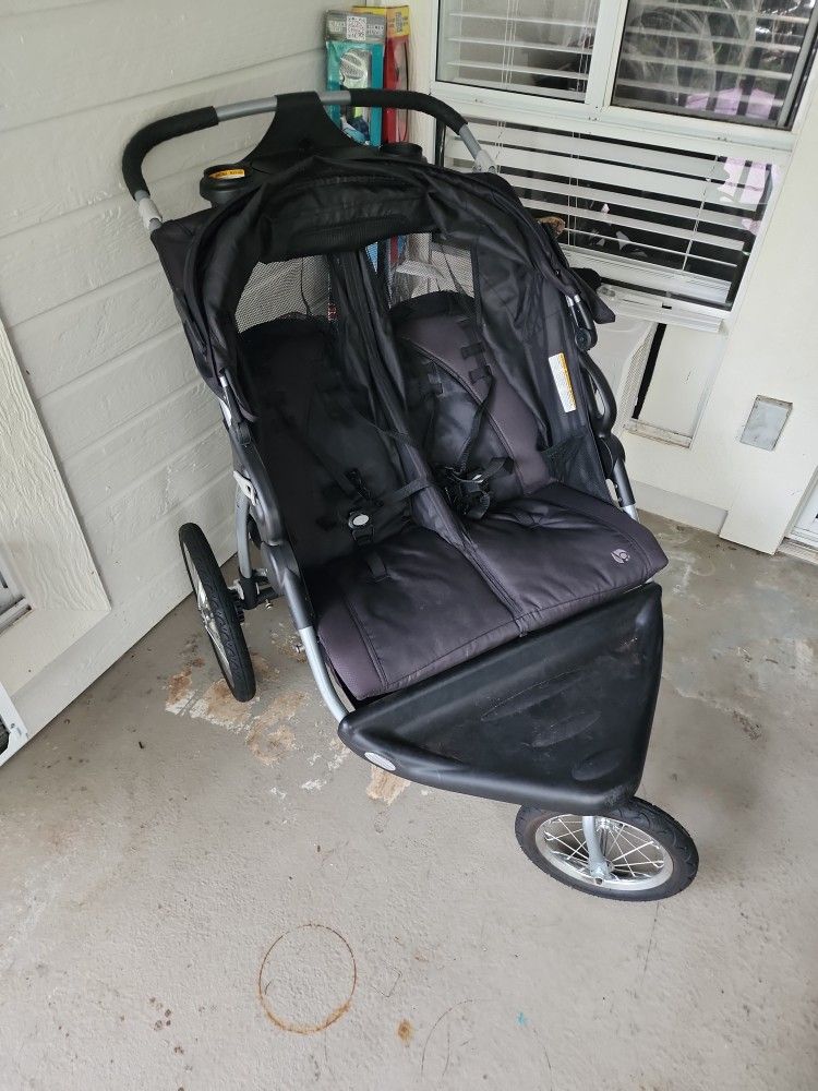 Babytrend 2 Seat Stroller