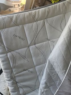 Full size matress