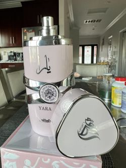 Lattafa Yara Eau de Parfum for Women 3.4 fl. oz. / 100ml