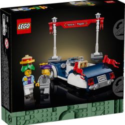 New lego parade set