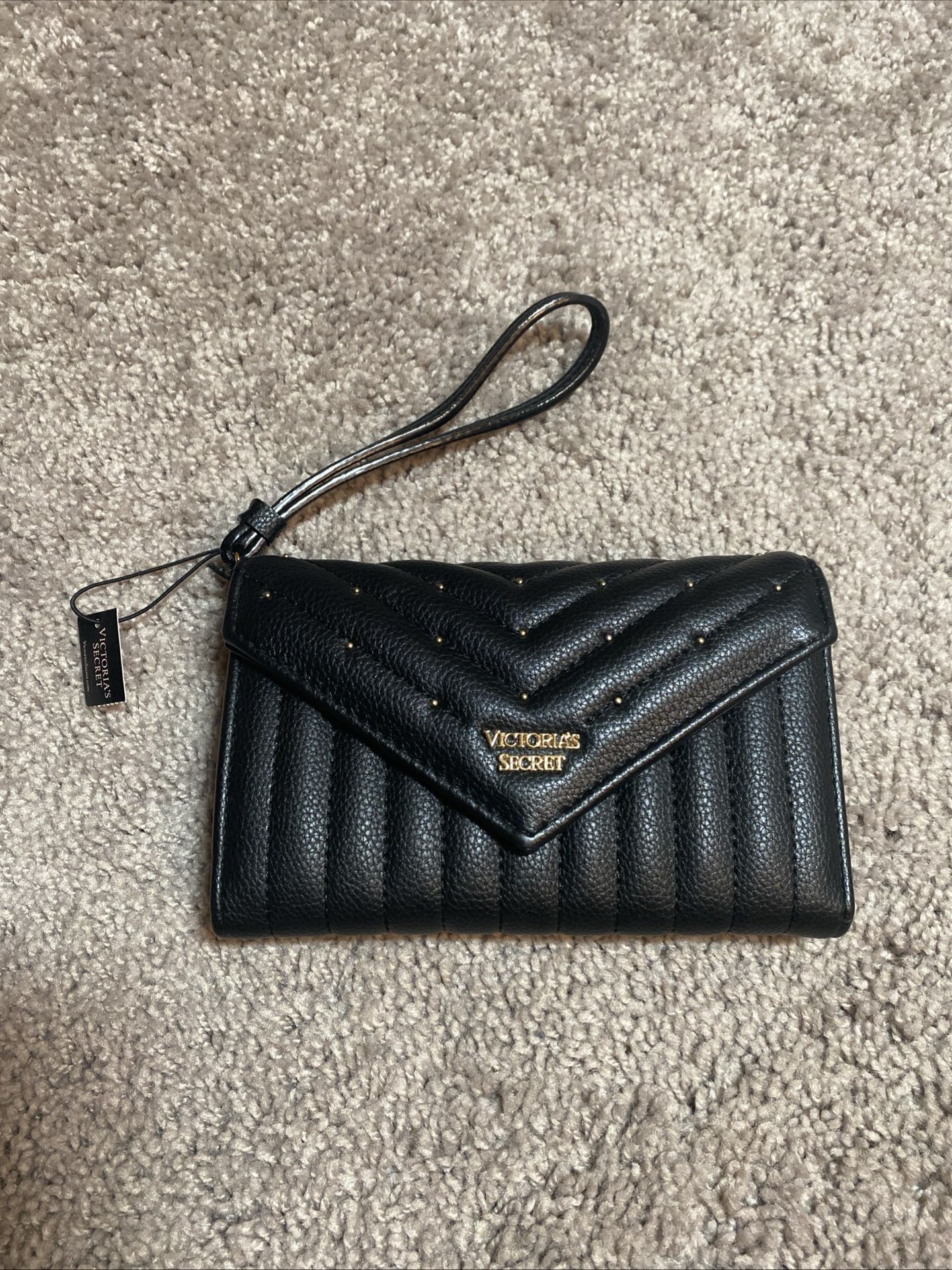 NWT Black Victoria Secrets Wristlet