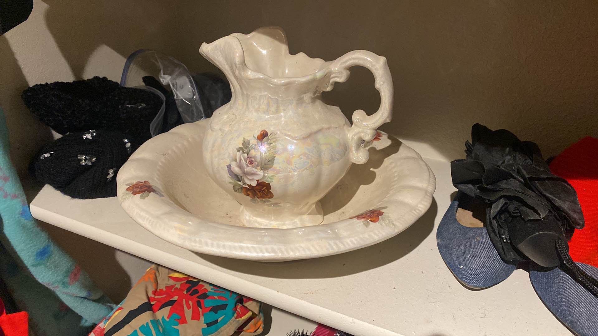 $60 - Arnel's 1975 Vintage “ROSE” Pitcher and Basin Bowl
