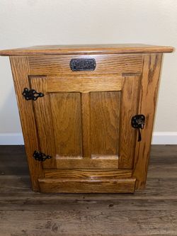 Vintage white clad ice box