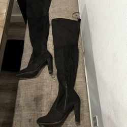 Black Boots