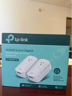 TP-Link AV2000 2-Port Gigabit Passthrough Powerline Starter Kit