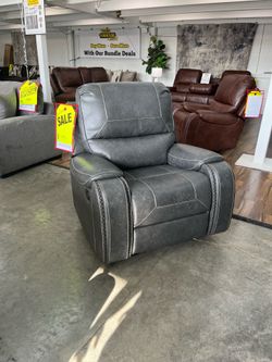Swivel Recliner