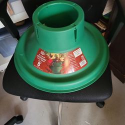 CHRISTMAS TREE STAND