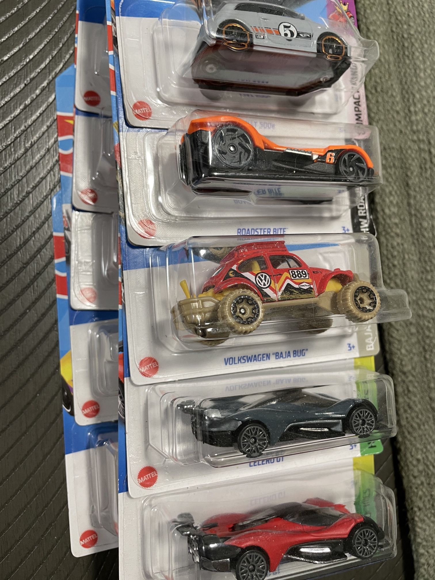 Hot wheels 