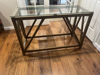 Wood/metal Accent Table