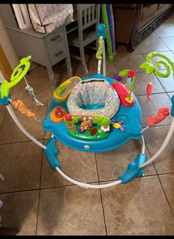 Fisher-price baby jumper