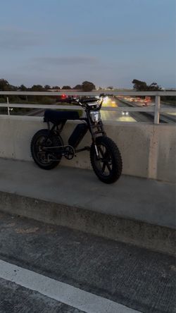Auxie v8