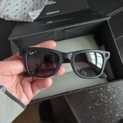 Ray-Ban Meta Sunglasses With Camera