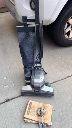Kirby Upright Vacuum Cleaner with Bags
