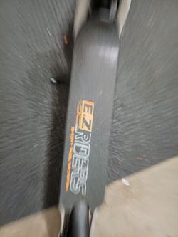 Ezride scooter