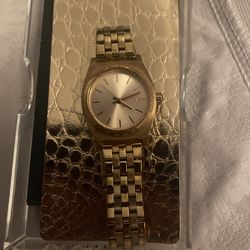 Nixon Small Time Teller (womens)