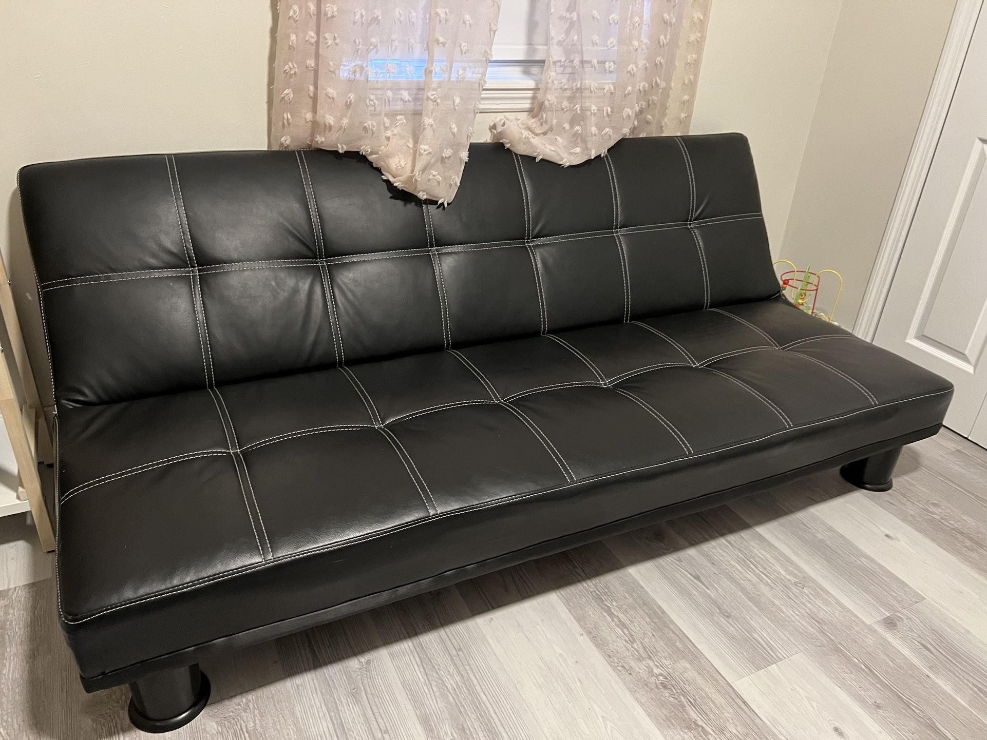 Futon for Sale in Miami, FL OfferUp